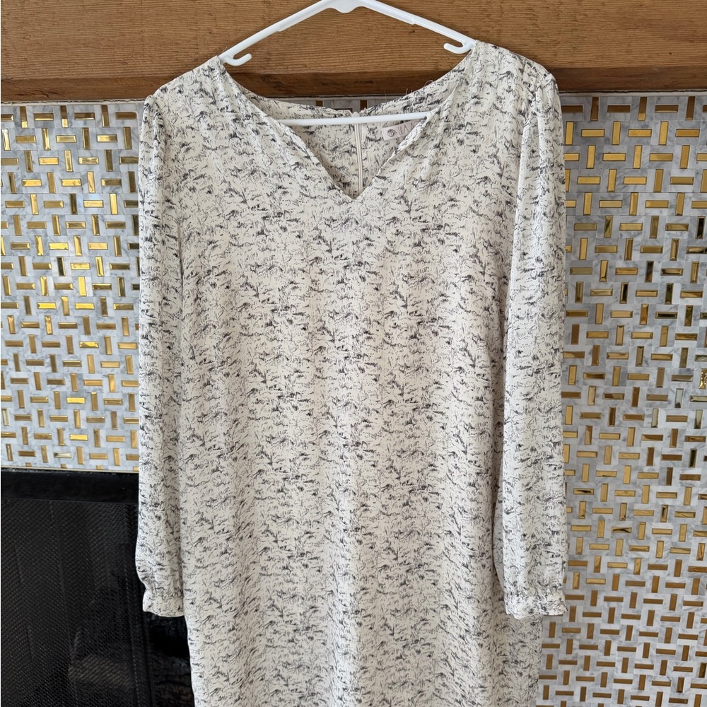 Lila Rose White and Black Floral Long Sleeve Dress